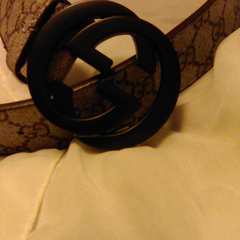 Gucci belt